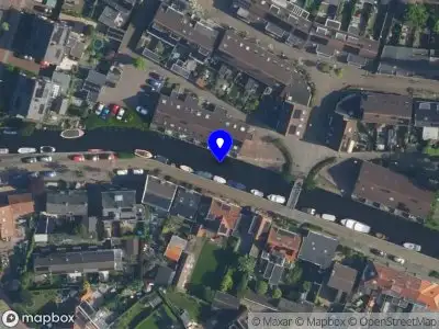 Ambulance met grote spoed naar de Mesdaglaan in Hillegom