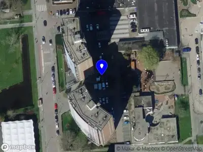 Politie naar de Tibullushof in Rotterdam vanwege ongeval met letsel