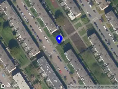Ambulance met grote spoed naar de Lemkensstraat in Rotterdam