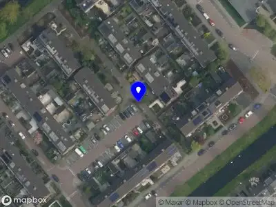 Ambulance met grote spoed naar de Balthazar de Moucheronlaan in Gouda