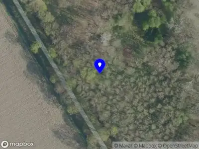 112 melding Brandweer met grote spoed naar de Kievietweg in Maasbommel vanwege voertuigbrand