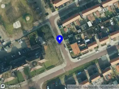 Brandweer met gepaste spoed naar de Prof. Aalbersestraat in Oldenzaal vanwege afhijsen patient