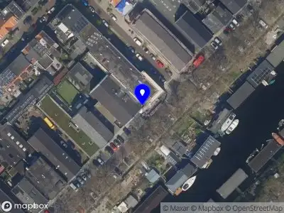 Ambulance met grote spoed naar de Westerkade in Schiedam