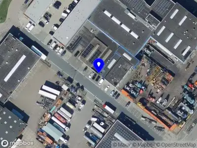 Ambulance met grote spoed naar de Pottebakkerstraat in Hoogvliet Rotterdam