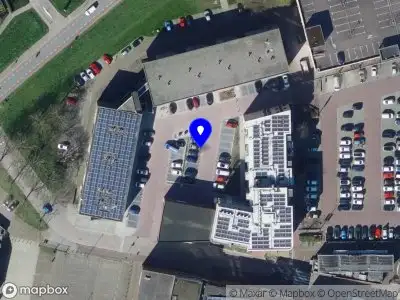 Ambulance met gepaste spoed naar de Vierwiekenplein in Oud-Beijerland