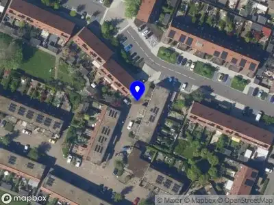 Ambulance met grote spoed naar de Pinterzijde in Zoetermeer