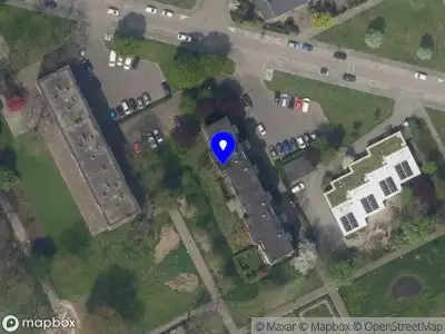 Ambulance met gepaste spoed naar de Tulpenoord in Rotterdam