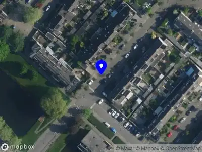 Ambulance met grote spoed naar de Anthon van der Horstlaan in Hoofddorp