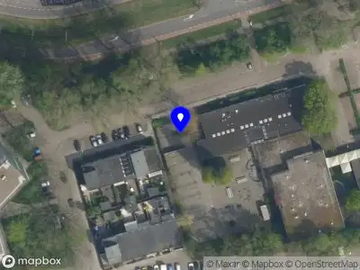 112 melding Brandweer met grote spoed naar de Obrechtstraat in Delft vanwege voertuigbrand