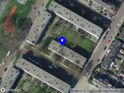 Politie naar de Langeraarstraat in Zwijndrecht