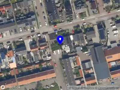 Ambulance met gepaste spoed naar de Goudenregenstraat in Capelle aan den IJssel