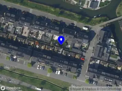 Ambulance met grote spoed naar de Aruba in Zoetermeer