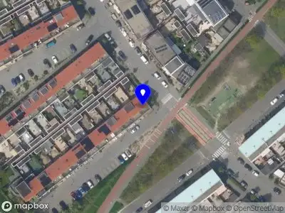 Ambulance met grote spoed naar de Duinviooltje in Katwijk