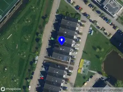 Brandweer met gepaste spoed naar de Magnoliastraat in Lisserbroek vanwege een liftopsluiting