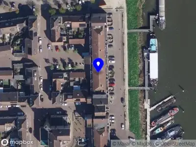 Brandweer met gepaste spoed naar de Allemanshil in Geertruidenberg vanwege afhijsen patient