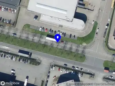 Ambulance met gepaste spoed naar de Columbusstraat in Rotterdam-Albrandswaard