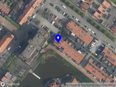 Ambulance met grote spoed naar de Bonenkruidpad in Wateringen