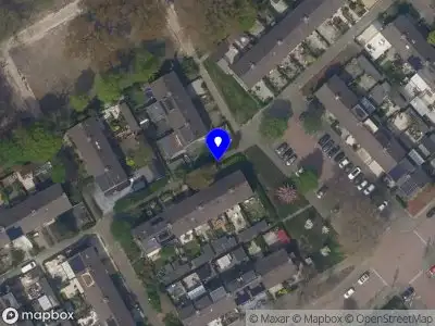 Ambulance met grote spoed naar de Kleine Kreek in Rotterdam