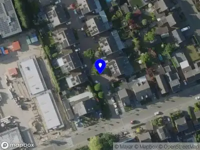 Ambulance met grote spoed naar de Willem Vliegenlaan in Reuver