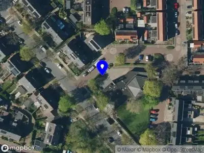 112 melding Brandweer en politie met gepaste spoed naar de Kastanjeweg in Wageningen vanwege waarnemen gaslucht