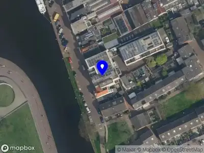 Ambulance met gepaste spoed naar de Werfpad in Delft