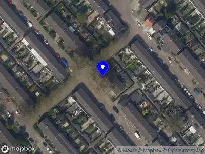Ambulance met grote spoed naar de Blekerslaan in Rotterdam