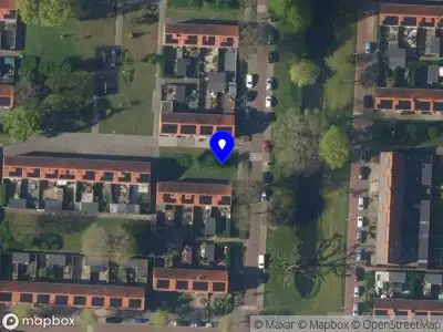 Ambulance met gepaste spoed naar de Van Heutszstraat in Alphen aan den Rijn