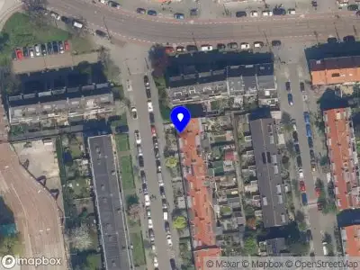 Ambulance met gepaste spoed naar de Zonnebloemstraat in Rotterdam