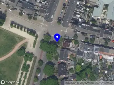 Politie met grote spoed naar de Stationsstraat in Bergen op Zoom vanwege letsel