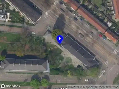 Ambulance met grote spoed naar de Beukendaal in Rotterdam