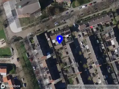 Brandweer met grote spoed naar de Ferdinand Bolstraat in Terneuzen vanwege waarnemen gaslucht