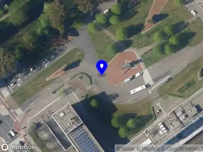 Ambulance met grote spoed naar de AEGONplein in 's-Gravenhage