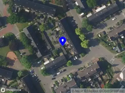 Brandweer met grote spoed naar de Emdenmeen in Harderwijk vanwege reanimatie