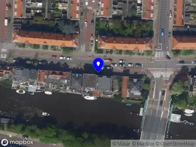 Traumahelikopter met grote spoed naar de Lage Rijndijk in Leiden