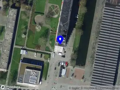 Ambulance met gepaste spoed naar de Ooltgensplaathof in Rotterdam