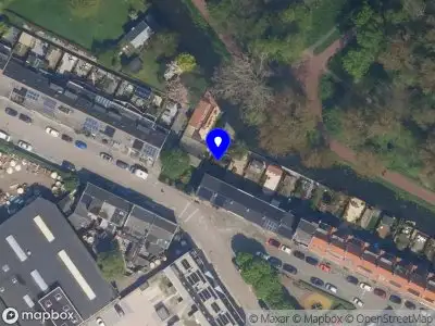 112 melding Ambulance met grote spoed naar de Zestienhovensekade in Rotterdam