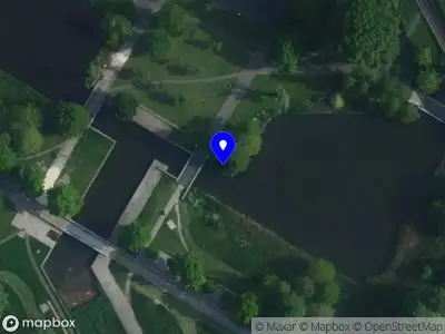 Brandweer met grote spoed naar de 's-Gravendijkdreef in Amsterdam vanwege afhijsen patient