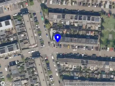 Ambulance met grote spoed naar de Basilicumveld in Schiedam