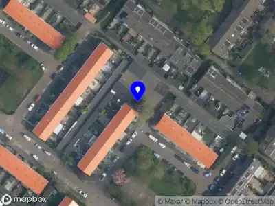 Brandweer met gepaste spoed naar de Oostblok in Wateringen