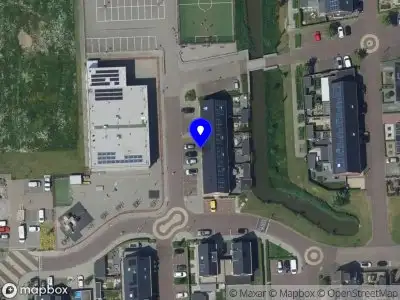 Ambulance met grote spoed naar de Steek in Hardinxveld-Giessendam