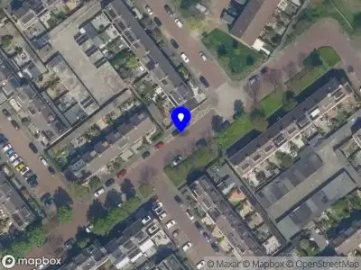 Politie naar de Sparrendal in Maassluis vanwege grote brand