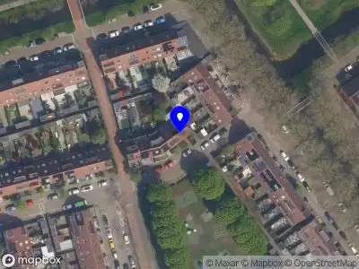 Ambulance met gepaste spoed naar de Bing Crosbystraat in Rotterdam