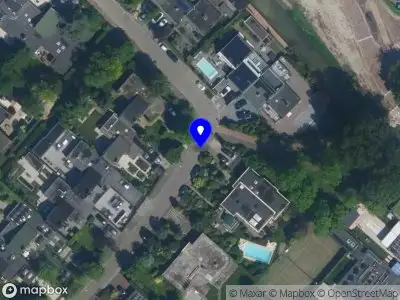 Ambulance met gepaste spoed naar de Prins Johan Frisolaan in Badhoevedorp