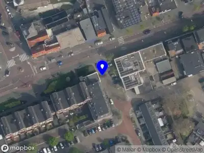 Ambulance met gepaste spoed naar de Gantelplein in Wateringen