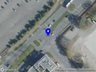 Politie naar de Nieuwe Dukenburgseweg in Nijmegen vanwege aanrijding met letsel