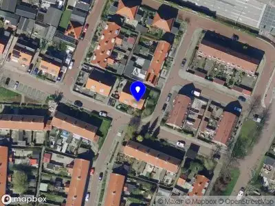 Ambulance met grote spoed naar de Vlasstraat in Poortugaal