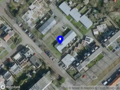 Politie met grote spoed naar de Pastoor Petershofje in Goirle vanwege letsel