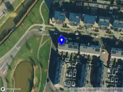 Brandweer met gepaste spoed naar de Broderiestraat in Zwolle