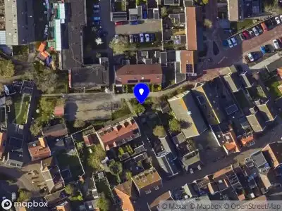 Ambulance met gepaste spoed naar de 't Hof in Oosterend