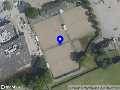 112 melding Brandweer met grote spoed naar de Braakse Bosdijk in Helmond vanwege waarnemen gaslucht